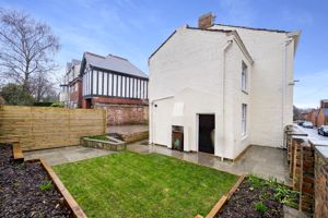 Photo 28- click for photo gallery